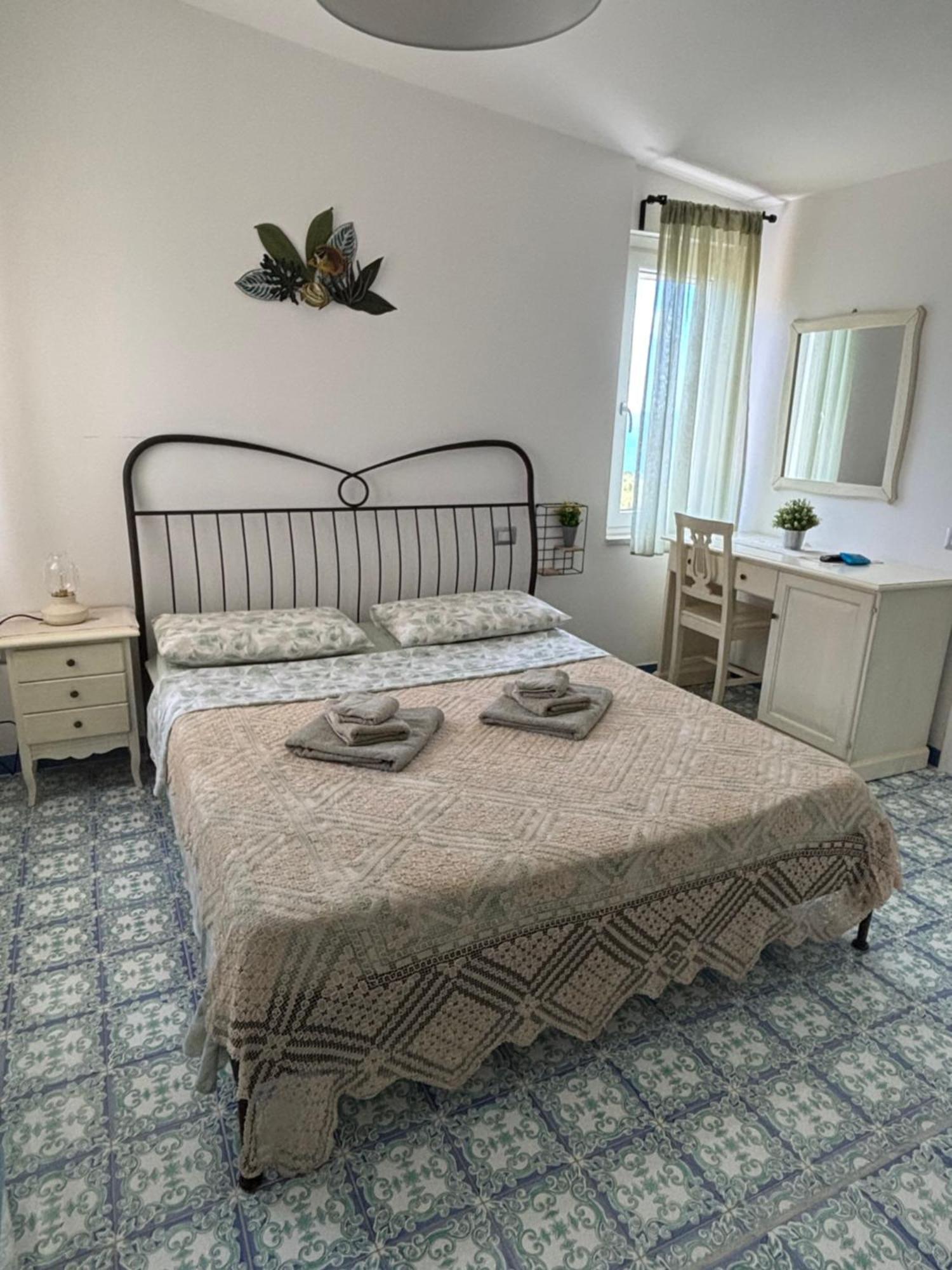 La Marinella Bed & Breakfast *